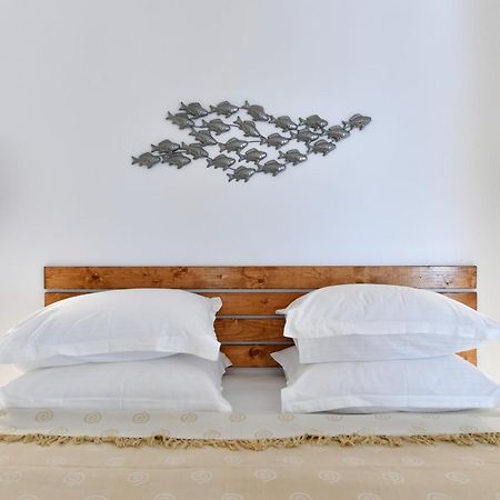 Ammos Luxury Rooms & Home Náousa Quarto foto