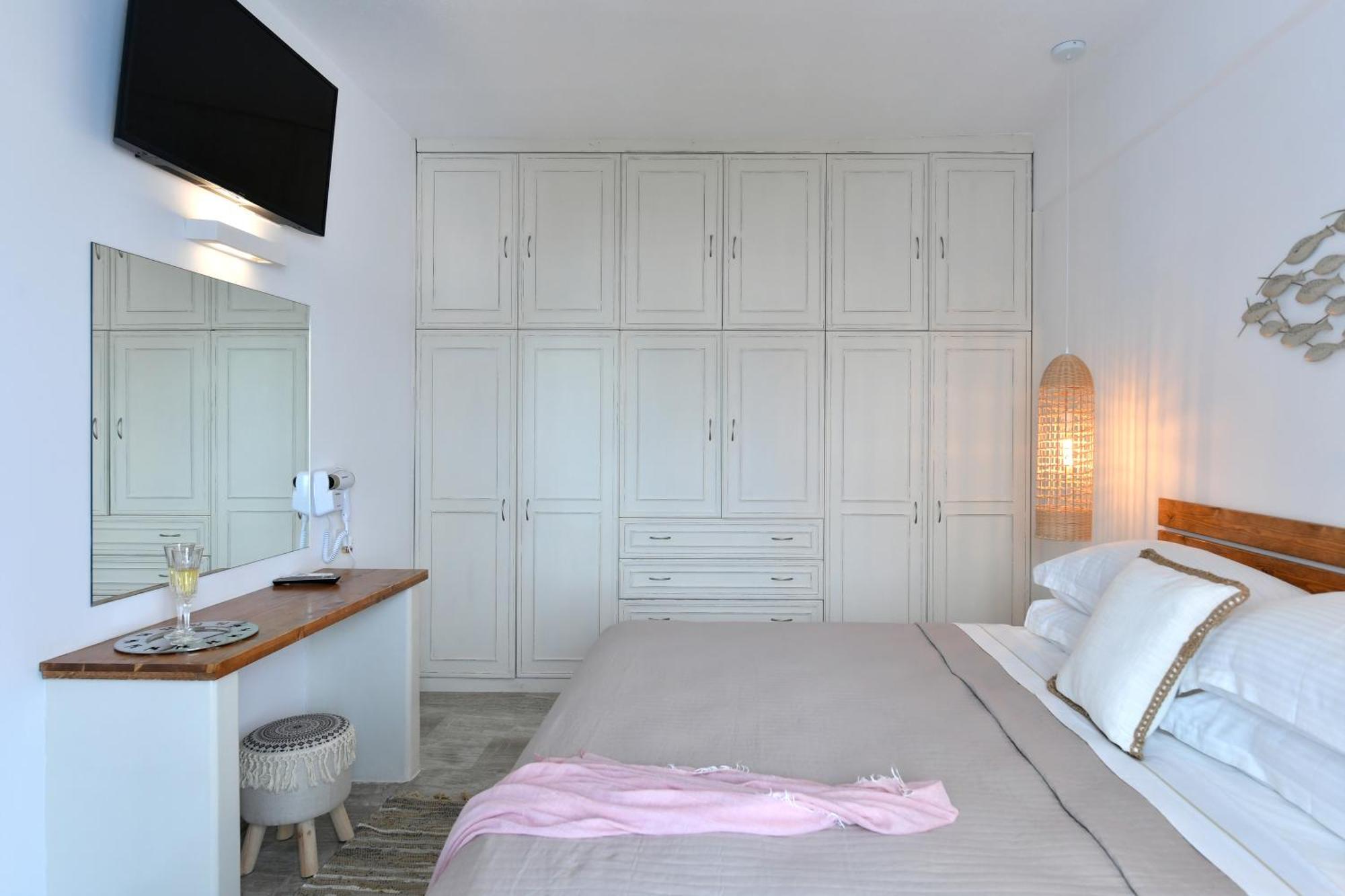 Ammos Luxury Rooms & Home Náousa Quarto foto